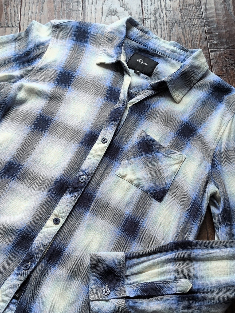 RAILS I RAILS I Navy, Ivory Ice Plaid Button-Up Flannel Hunter Shirt Top, M